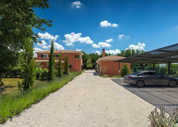Villag Vikendica *